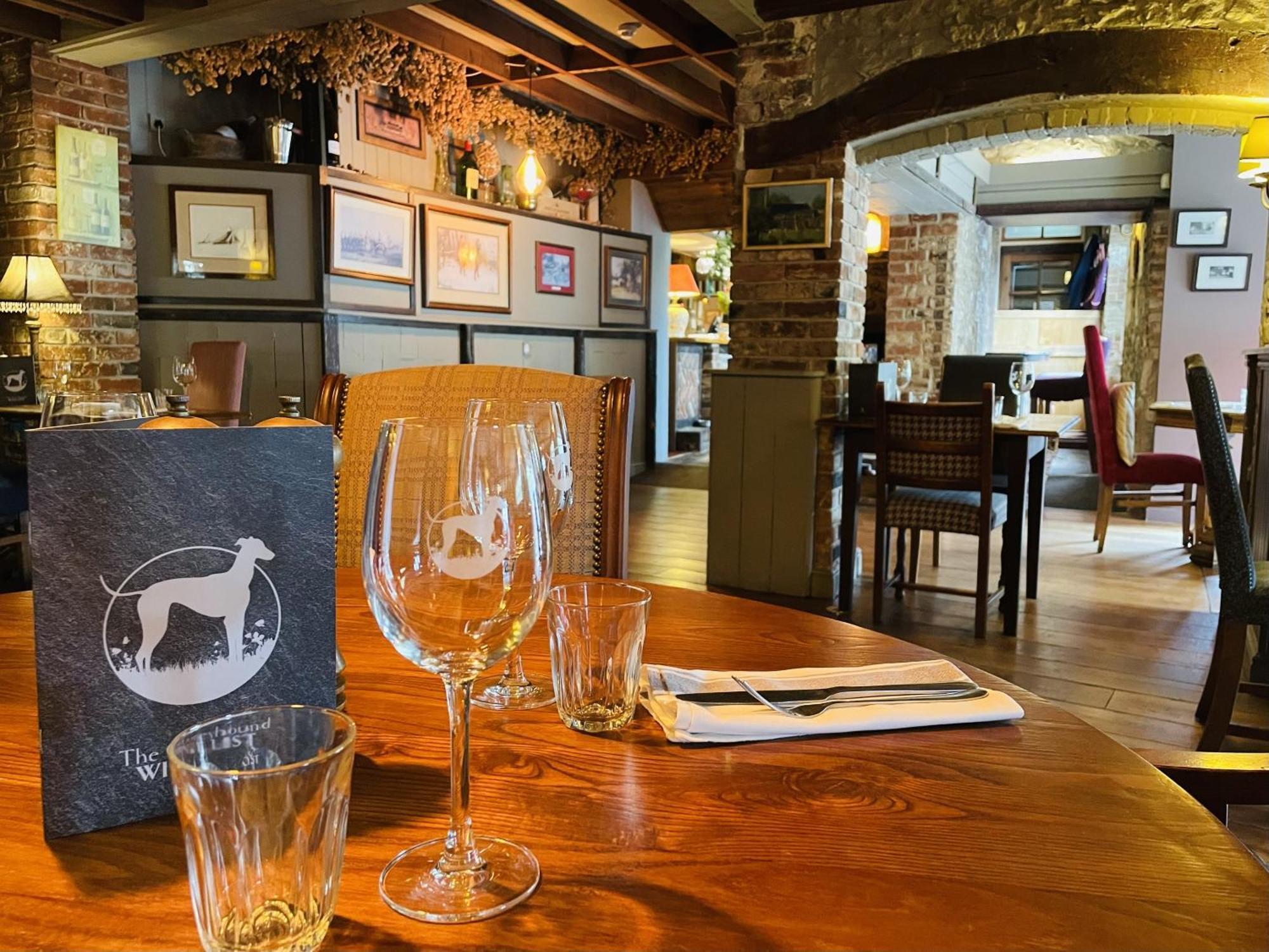 The Greyhound Inn Sydling St Nicholas Екстер'єр фото